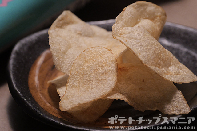 カルビー ポテトチップス たべパリ よりすぐりの塩味の味