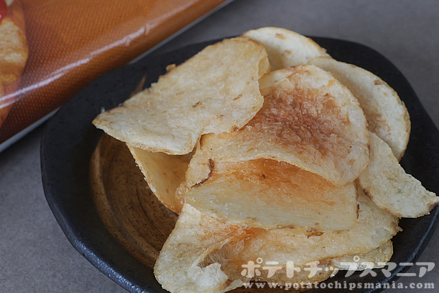 ファミマル ポテトチップス 旨みたまねぎ味の味