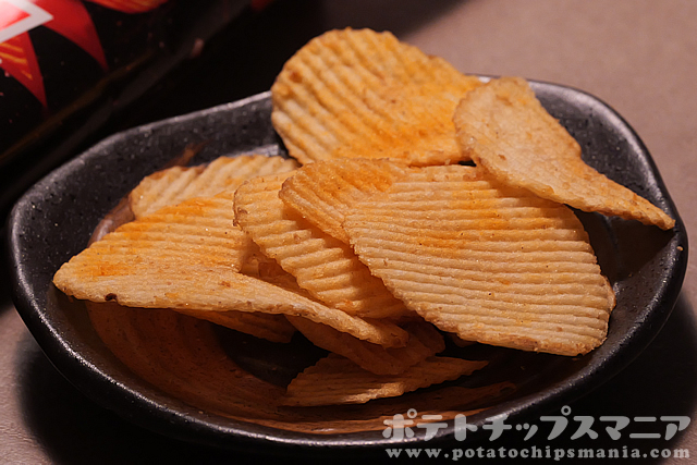 湖池屋 ゴジラVSカラムーチョ シラチャーの逆襲の味