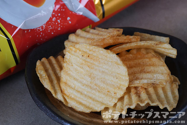 湖池屋 STRONG WAVE ORIGINAL CONSOMMEの味