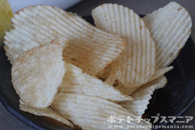 OKストア カルビー 塩のみで味付けしたポテトチップス 厚切りの味