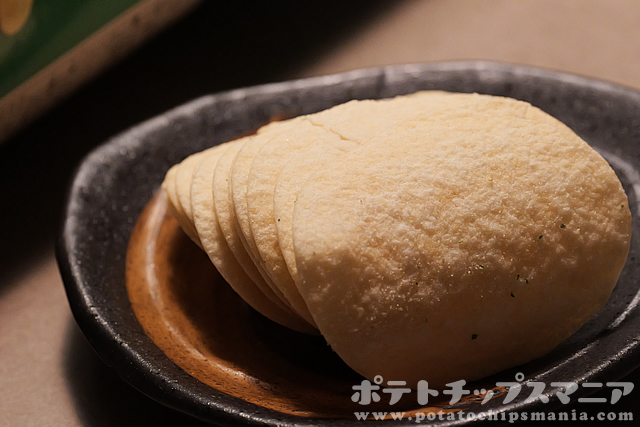 Jacker ポテトチップス サワークリームオニオンの味